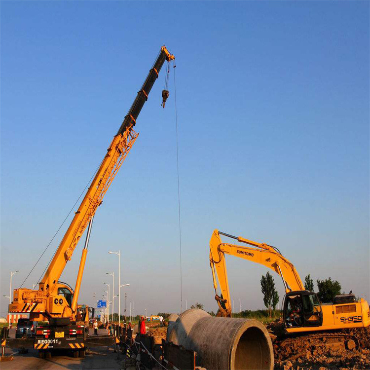 乳山25吨吊车吊8吨,最远吊多少米